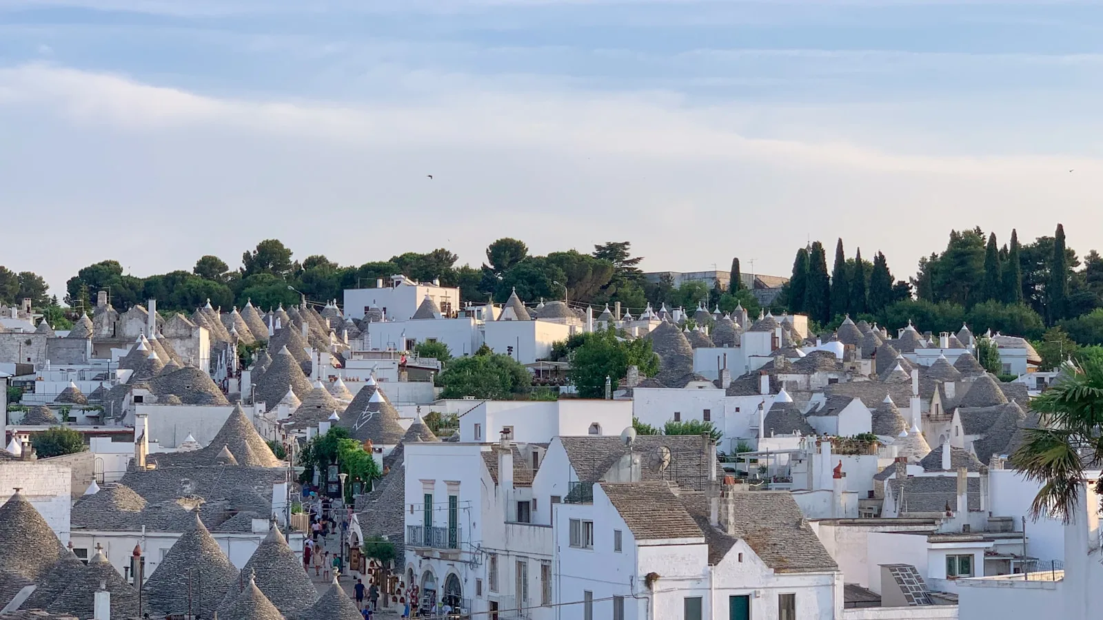 Combien coûte la taxe de séjour selon les villes des Pouilles